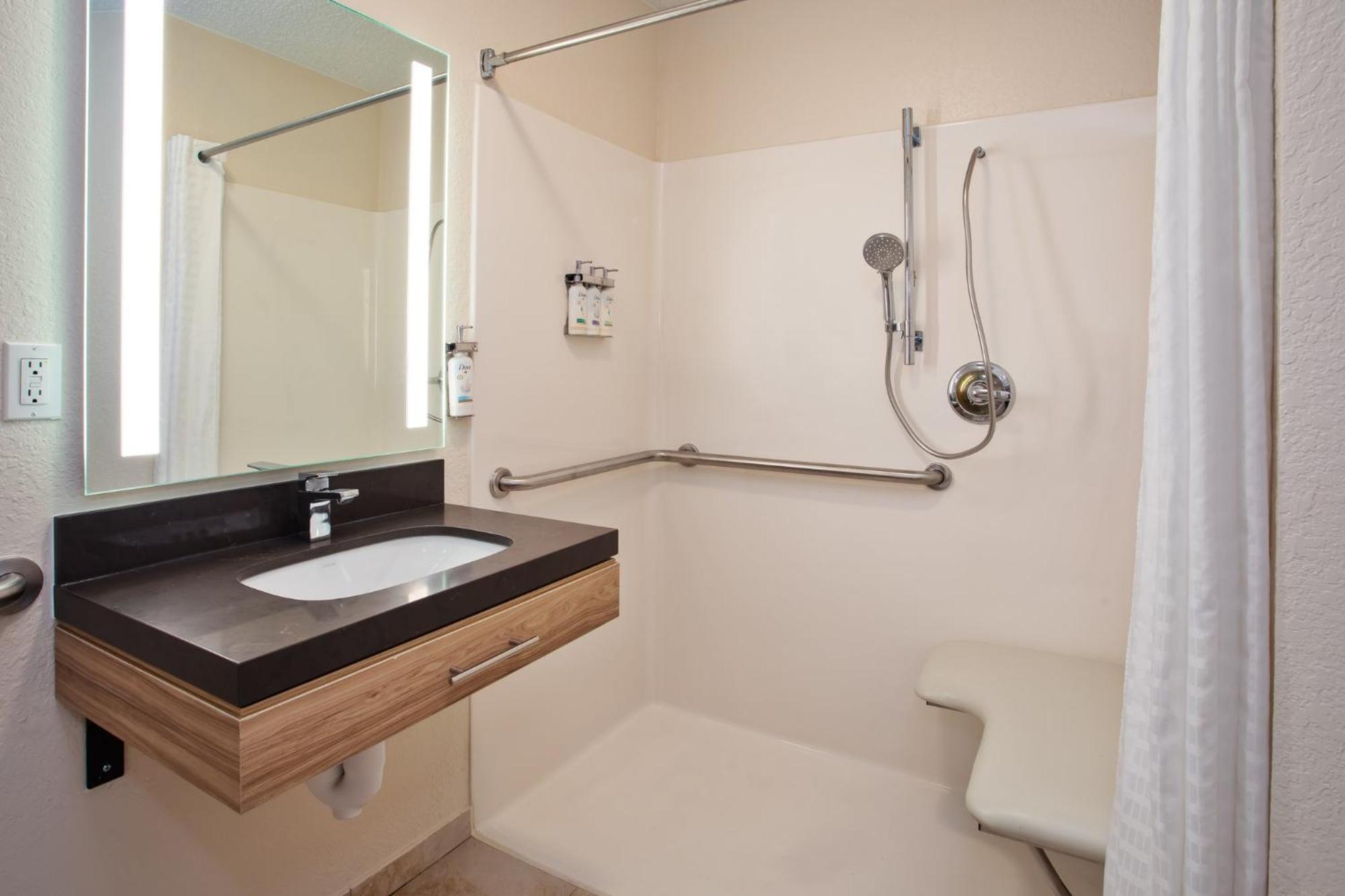 Candlewood Suites Kenosha By Ihg Плезънт Преъри Екстериор снимка