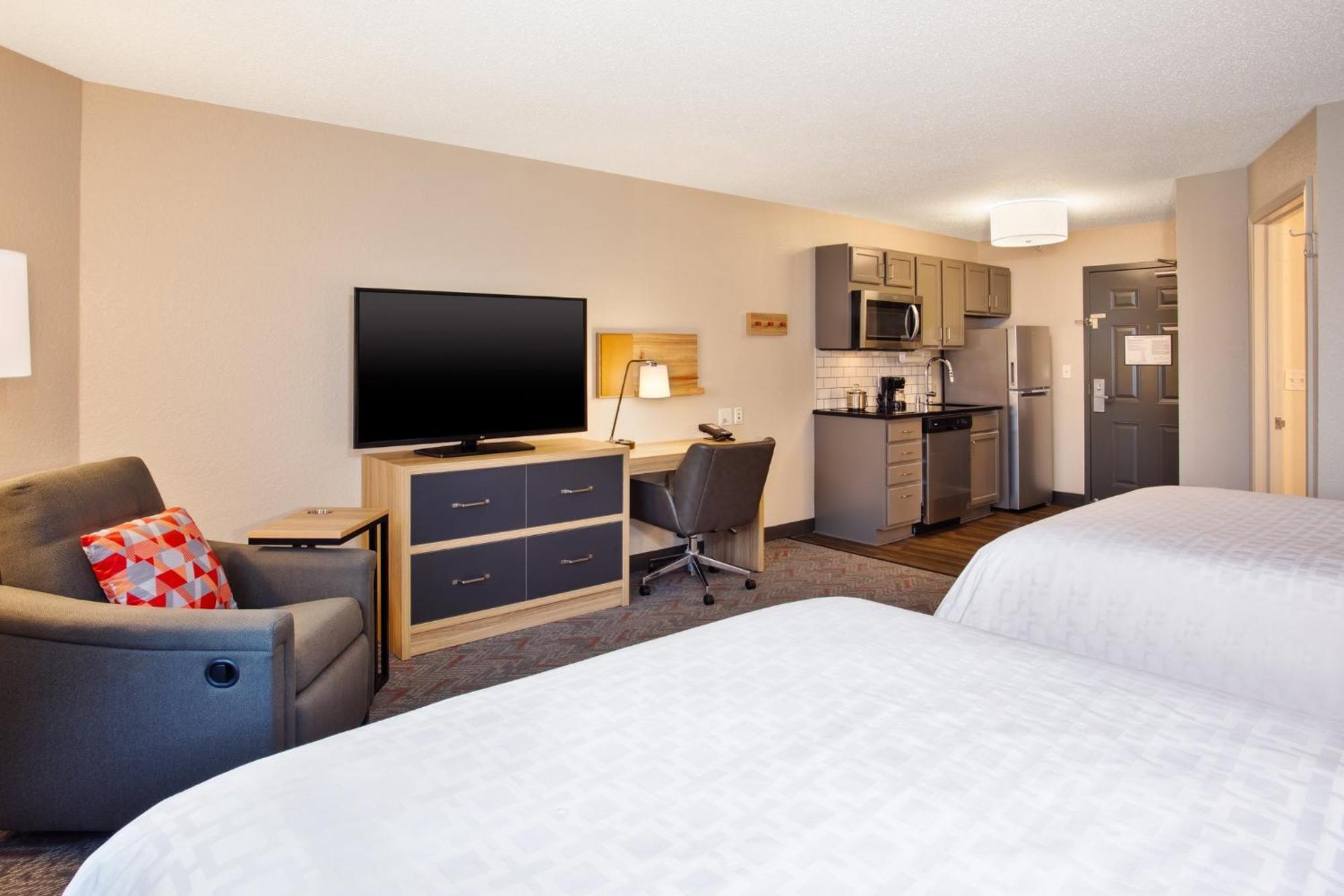 Candlewood Suites Kenosha By Ihg Плезънт Преъри Екстериор снимка