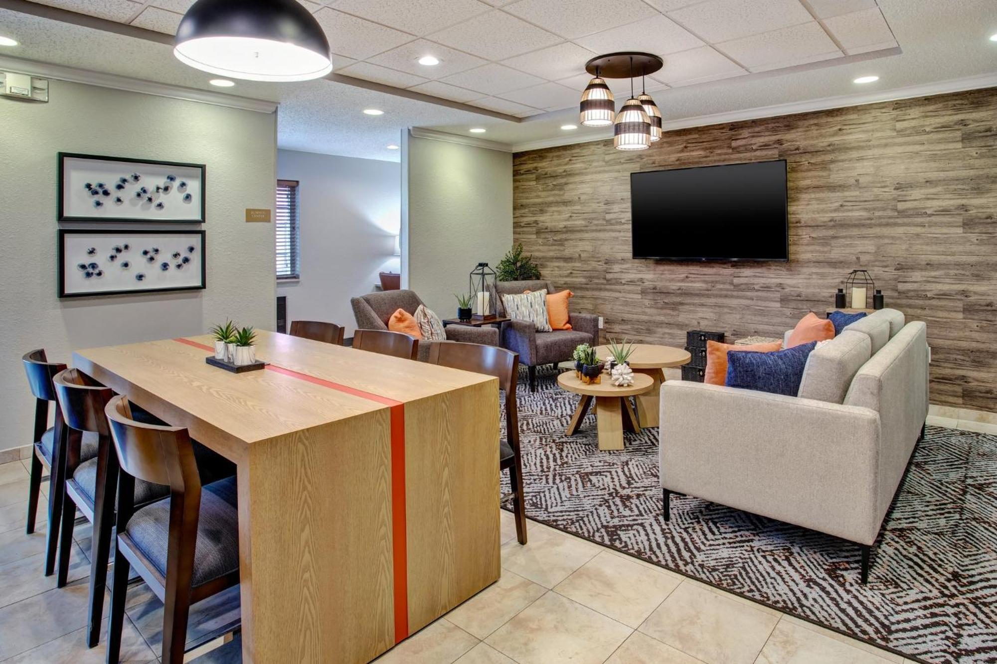 Candlewood Suites Kenosha By Ihg Плезънт Преъри Екстериор снимка