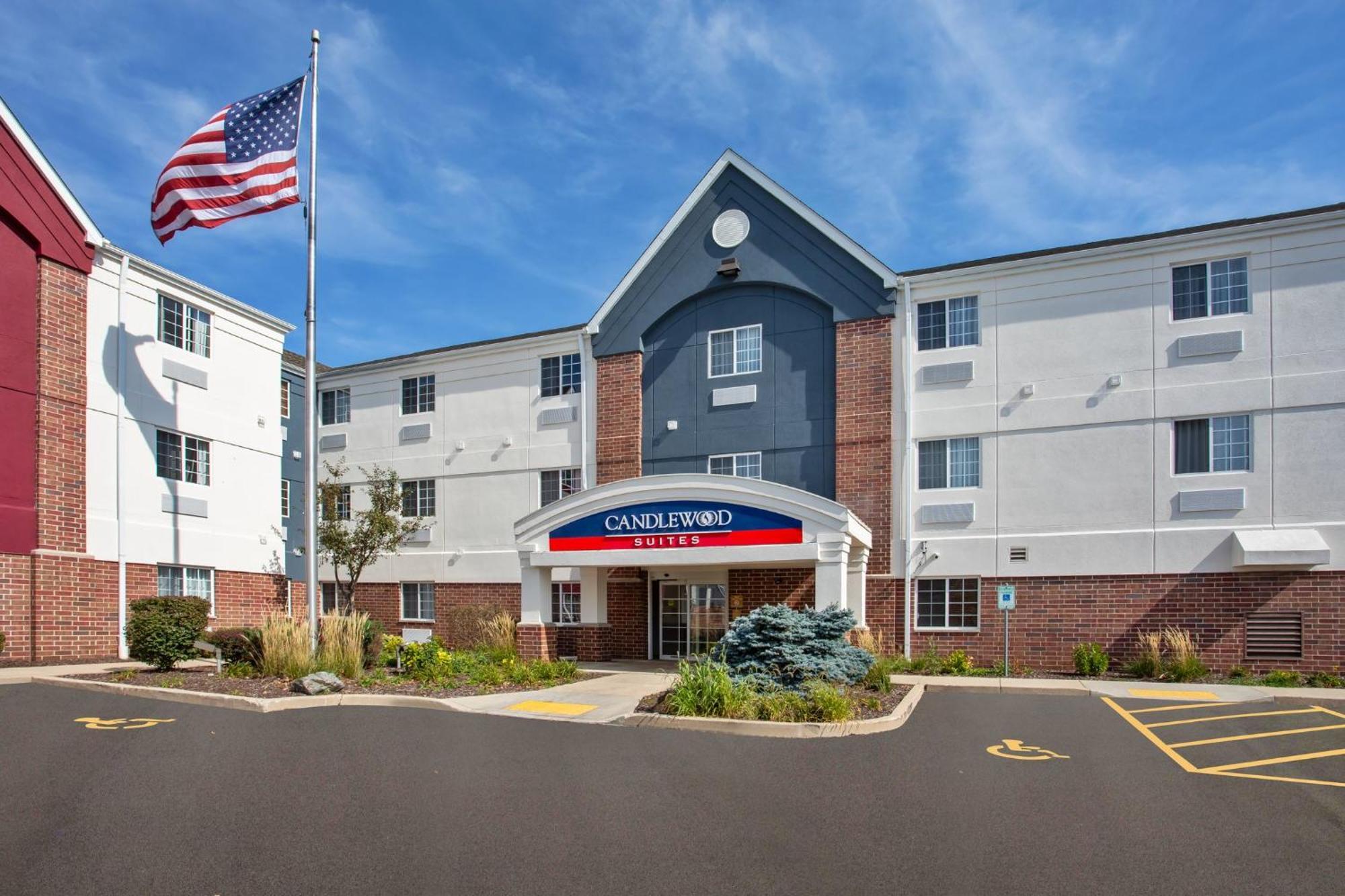 Candlewood Suites Kenosha By Ihg Плезънт Преъри Екстериор снимка