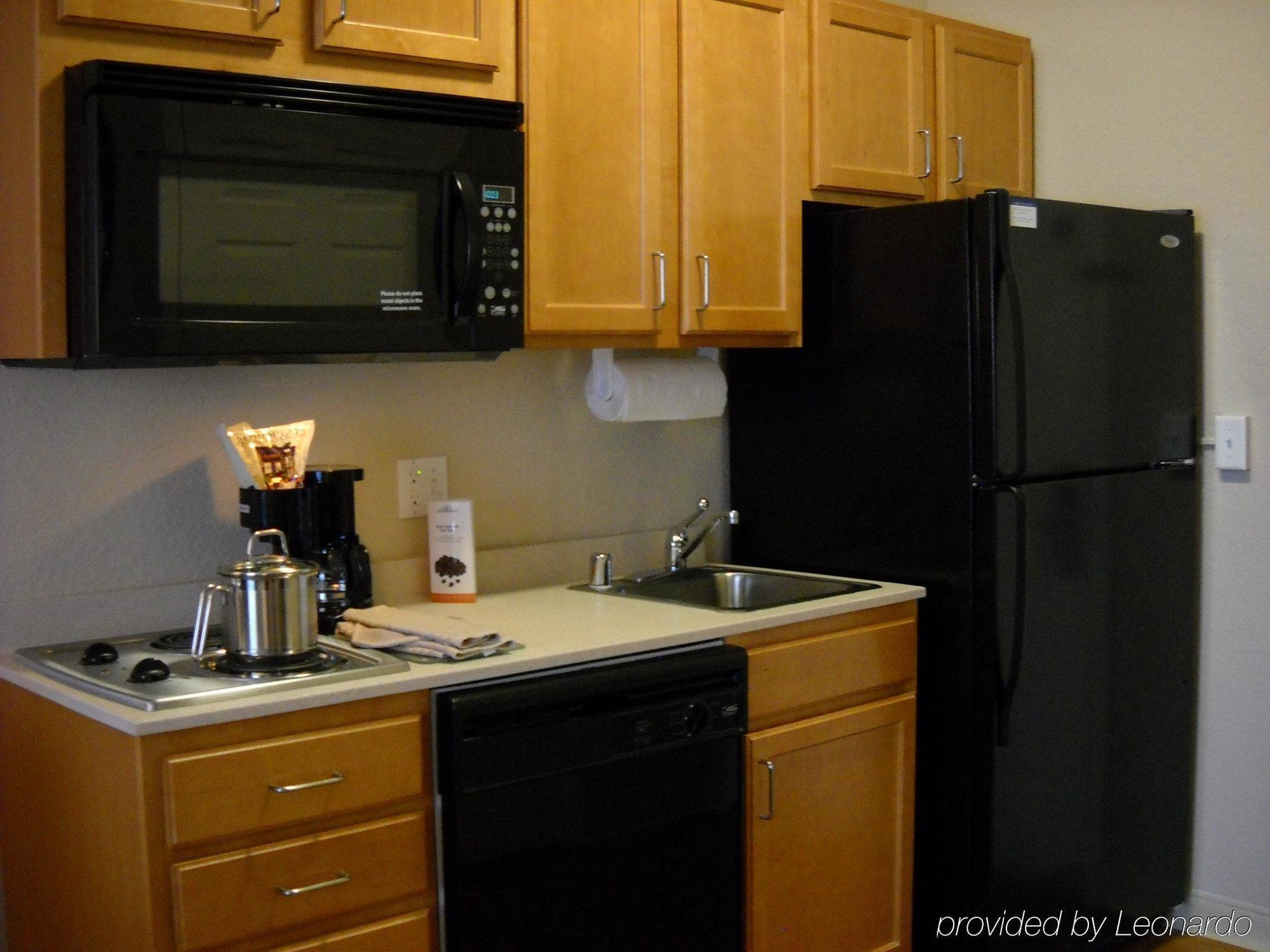 Candlewood Suites Kenosha By Ihg Плезънт Преъри Екстериор снимка