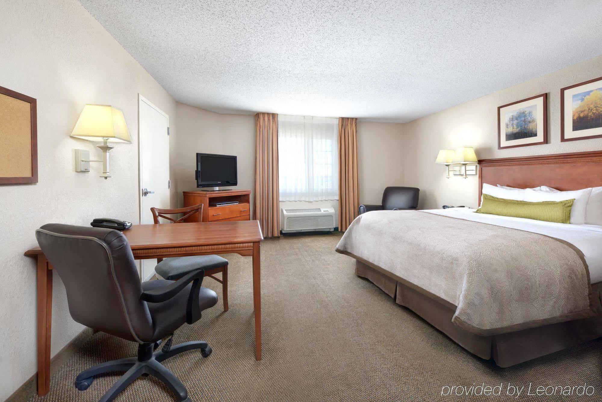 Candlewood Suites Kenosha By Ihg Плезънт Преъри Екстериор снимка
