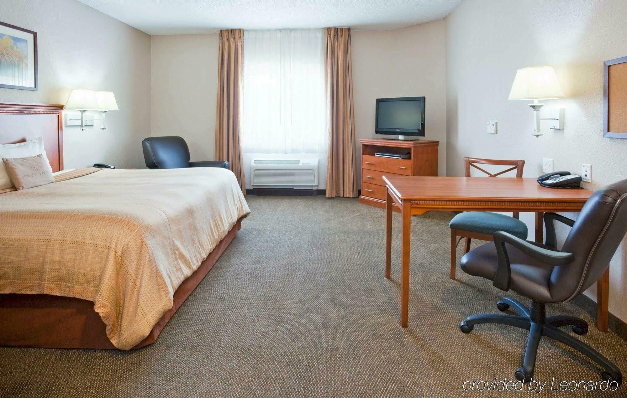 Candlewood Suites Kenosha By Ihg Плезънт Преъри Екстериор снимка