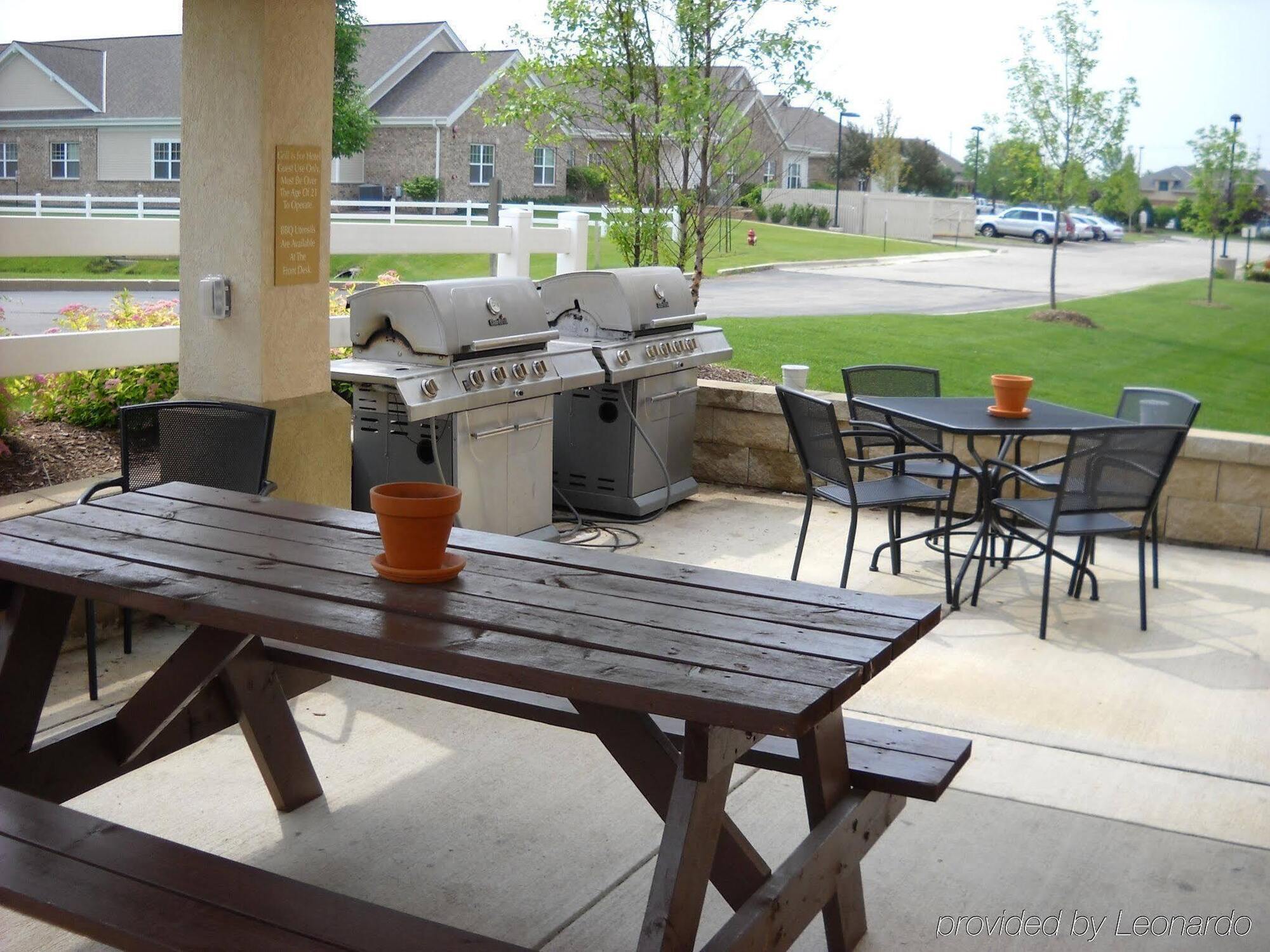 Candlewood Suites Kenosha By Ihg Плезънт Преъри Екстериор снимка