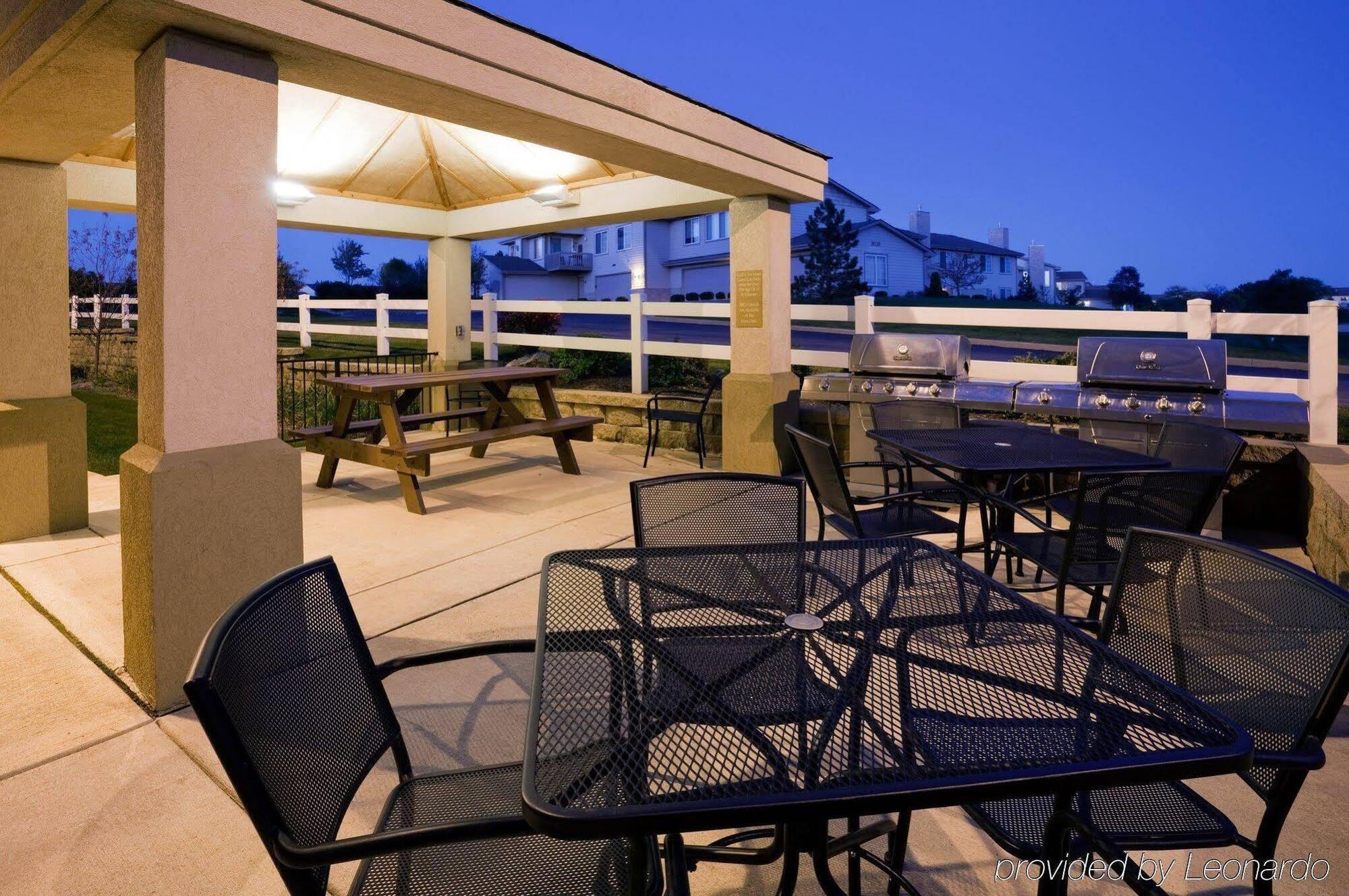 Candlewood Suites Kenosha By Ihg Плезънт Преъри Екстериор снимка
