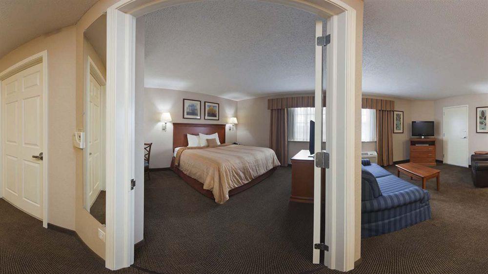Candlewood Suites Kenosha By Ihg Плезънт Преъри Екстериор снимка